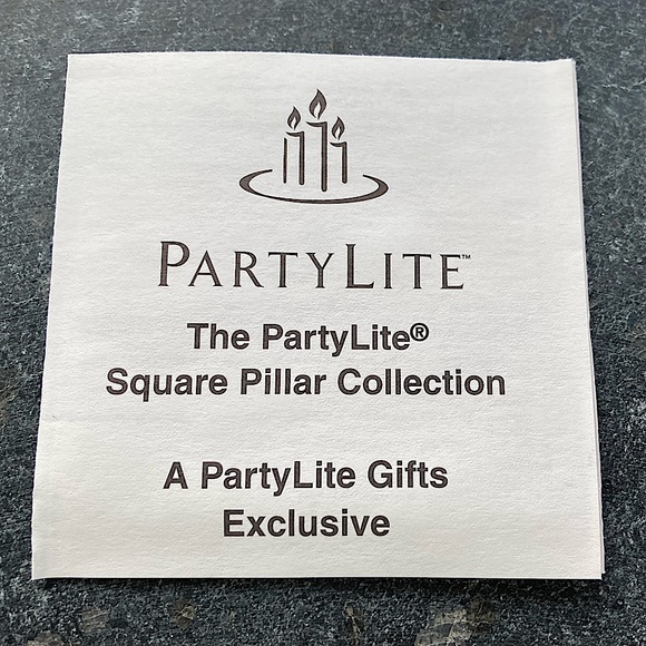 PartyLite - Crystal Quad Prism Pedestal Candleholder or Vase with Original box - Picture 9 of 10